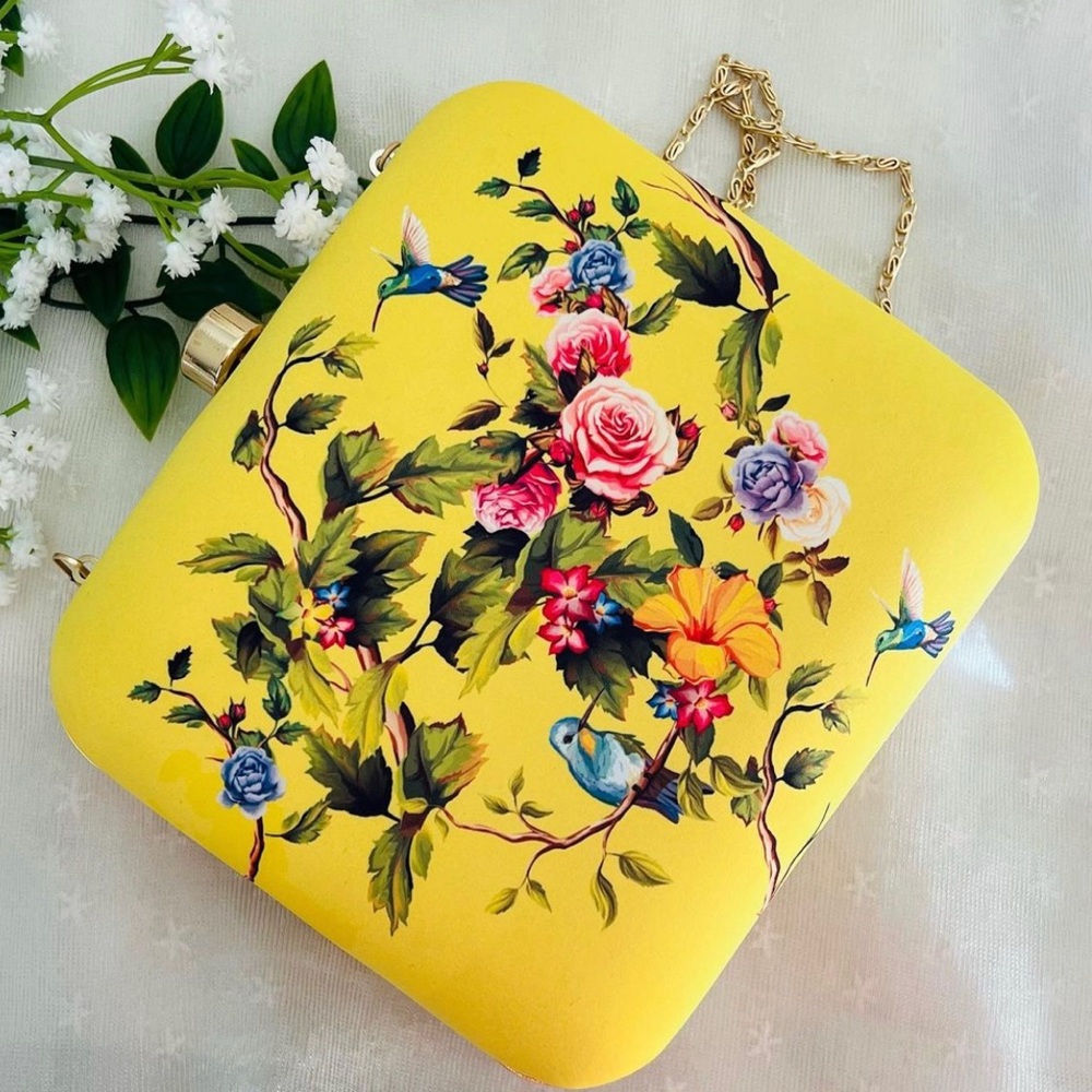 Yellow box clutch